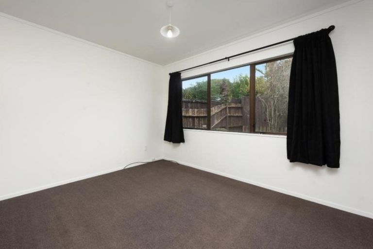Photo of property in 13b Pokapu Place, Bethlehem, Tauranga, 3110