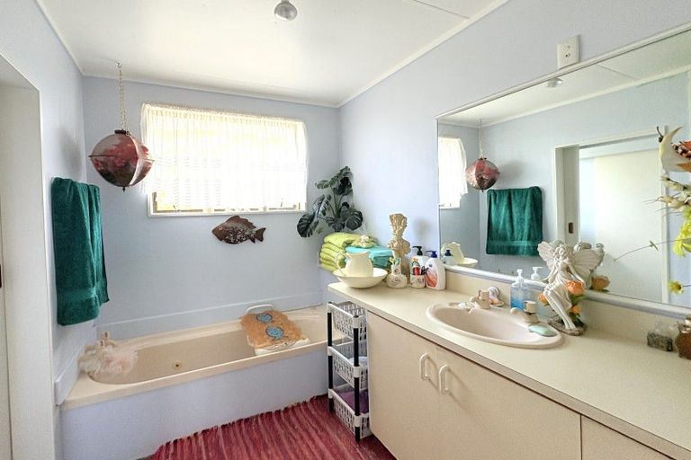 Photo of property in 8 Sturdee Street, Wairoa, 4108