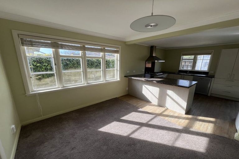 Photo of property in 78 Oxford Street, Tawa, Wellington, 5028