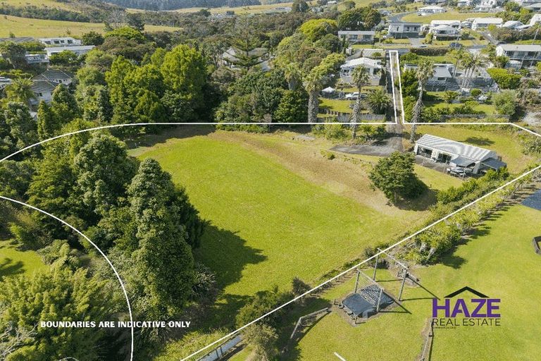 Photo of property in 30 Berghan Road, Coopers Beach, 0420