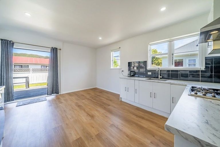 Photo of property in 78 Hall Crescent, Epuni, Lower Hutt, 5011