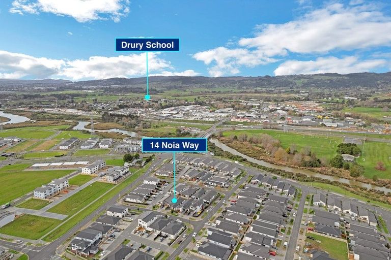 Photo of property in 14 Noia Way, Karaka, Papakura, 2113