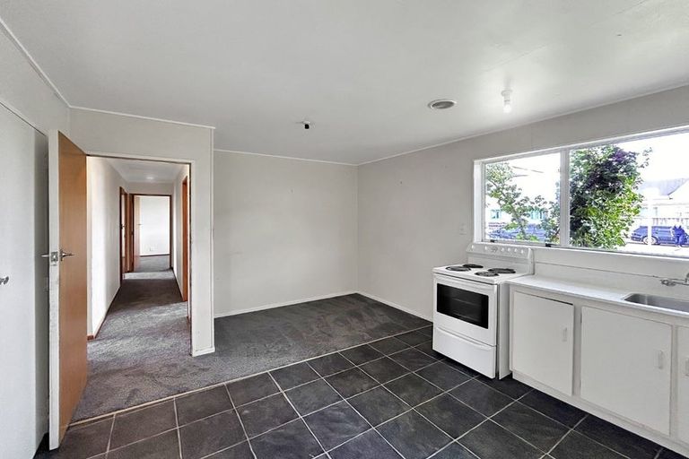 Photo of property in 76 Nith Street, West Invercargill, Invercargill, 9810