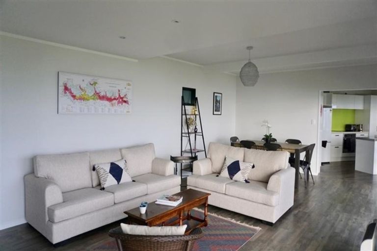 Photo of property in 963 Cove Road, Waipu, 0582