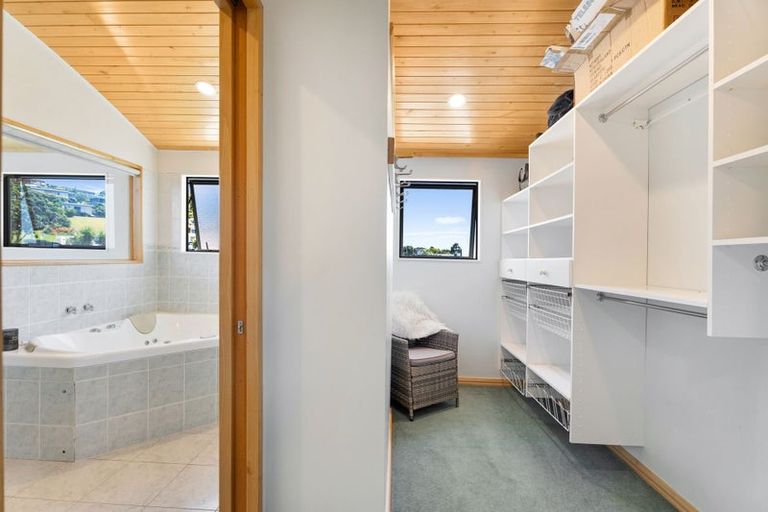 Photo of property in 221 Paku Drive, Tairua, 3508