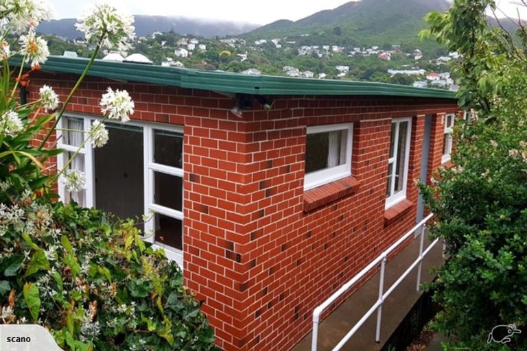 Photo of property in 1/27 Abbott Street, Ngaio, Wellington, 6035