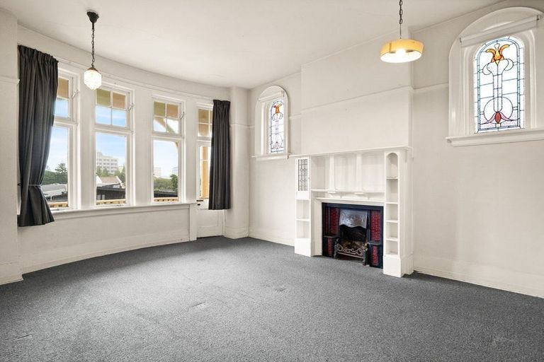 Photo of property in 685 George Street, North Dunedin, Dunedin, 9016