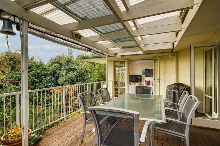 Photo of property in 2 Coleman Terrace, Hospital Hill, Napier, 4110