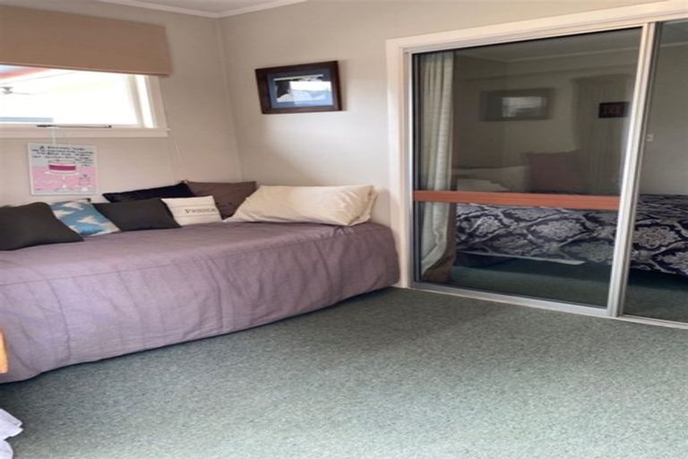 Photo of property in 13 Campbell Street, Geraldine, 7930