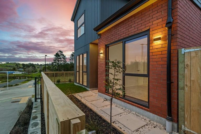 Photo of property in 159 Henwood Road, Westgate, 0814