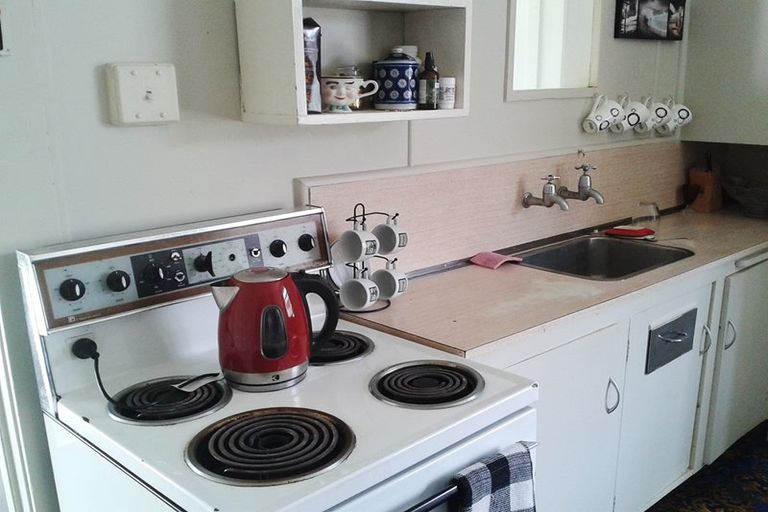 Photo of property in 102 Macmaster Street, Richmond, Invercargill, 9810