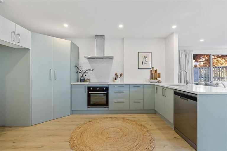 Photo of property in 6 The Gate, Yaldhurst, Christchurch, 8042