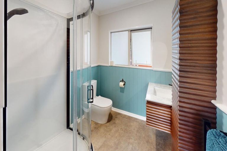 Photo of property in 3 Norna Grove, Waikawa Beach, Levin, 5573