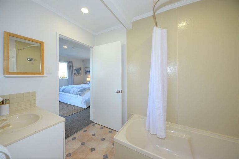 Photo of property in 36 Heath Street, Burnside, Christchurch, 8053