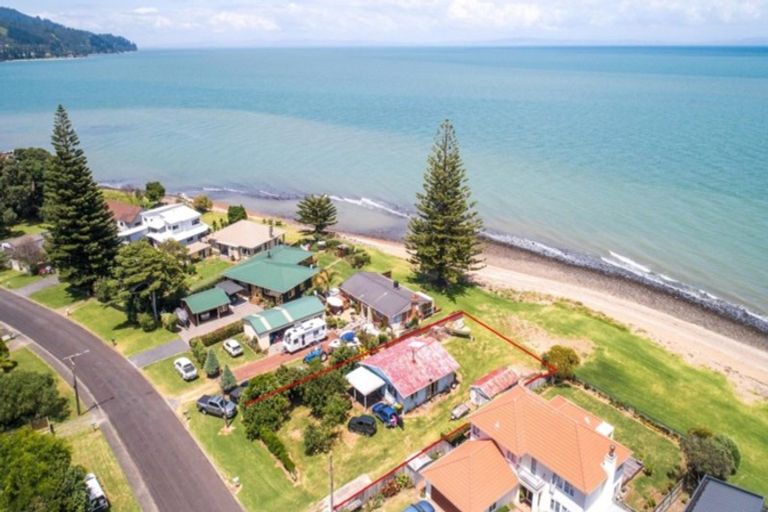 Photo of property in 15 Seaview Avenue, Te Puru, Thames, 3575