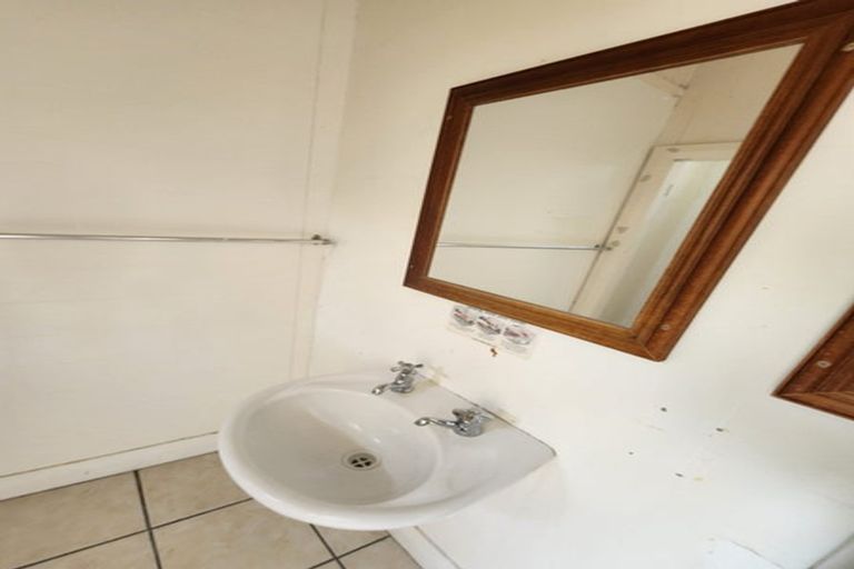 Photo of property in 48 Aurora Terrace, Kelburn, Wellington, 6012