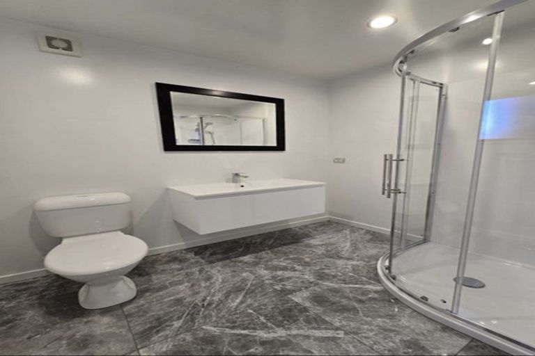 Photo of property in 117b Nursery Road, Phillipstown, Christchurch, 8011