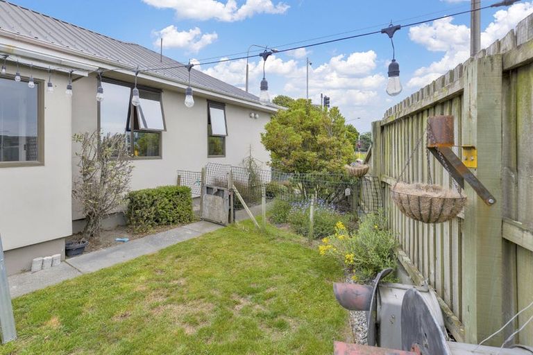 Photo of property in 37 Halswell Road, Hillmorton, Christchurch, 8025