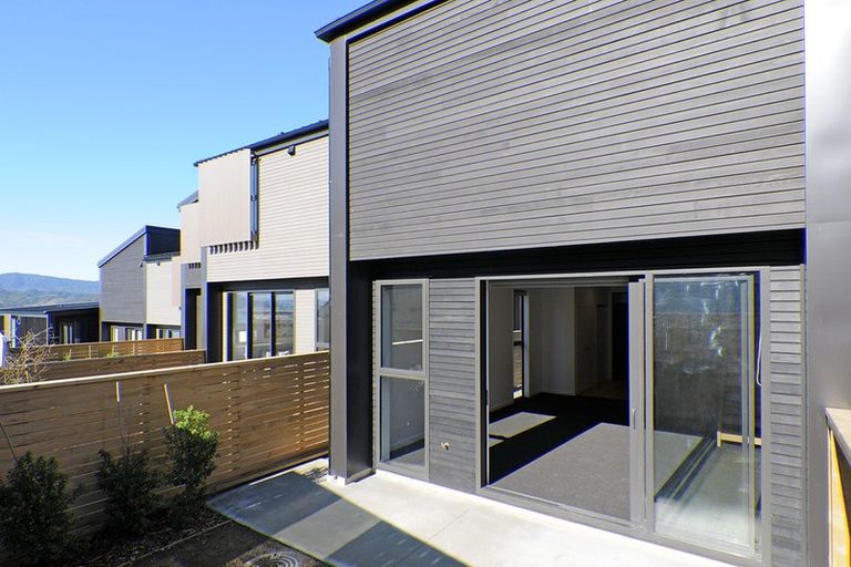 Photo of property in 14/80 Seatoun Heights Road, Seatoun, Wellington, 6022