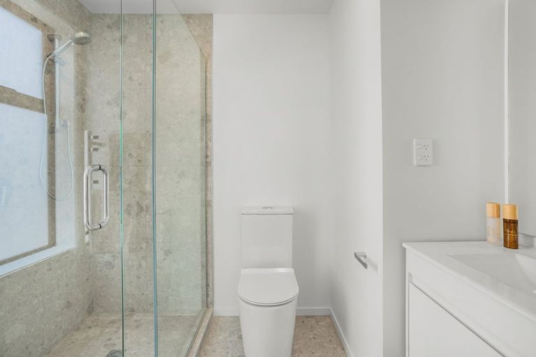 Photo of property in 15/10 Pascoe Avenue, Paremata, Porirua, 5026