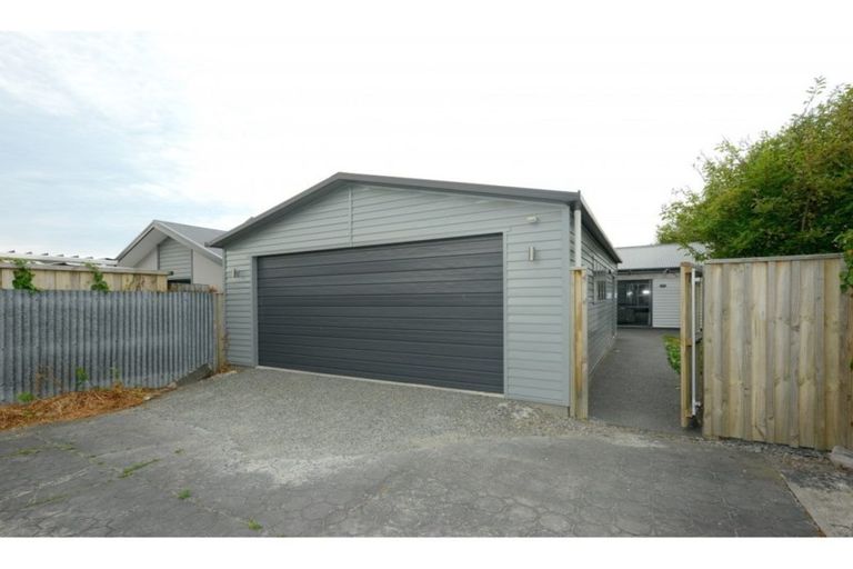 Photo of property in 108 Hills Road, Edgeware, Christchurch, 8013