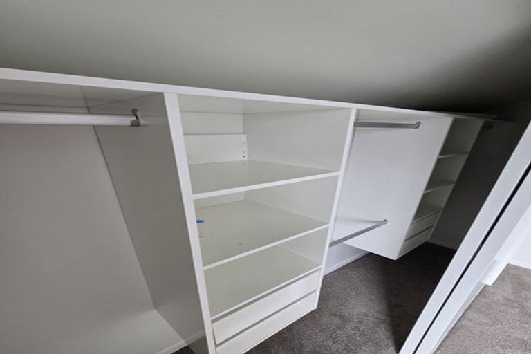 Photo of property in 1/267 Great North Road, Henderson, Auckland, 0612