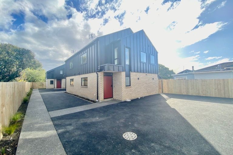 Photo of property in 3/11 Hulbert Street, Linwood, Christchurch, 8062