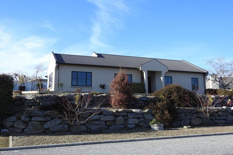 Photo of property in 10 Walnut Grove, Alexandra, 9320