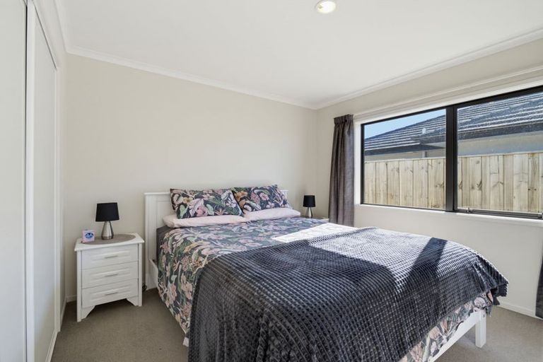 Photo of property in 35 Pakohe Street, Pegasus, 7612