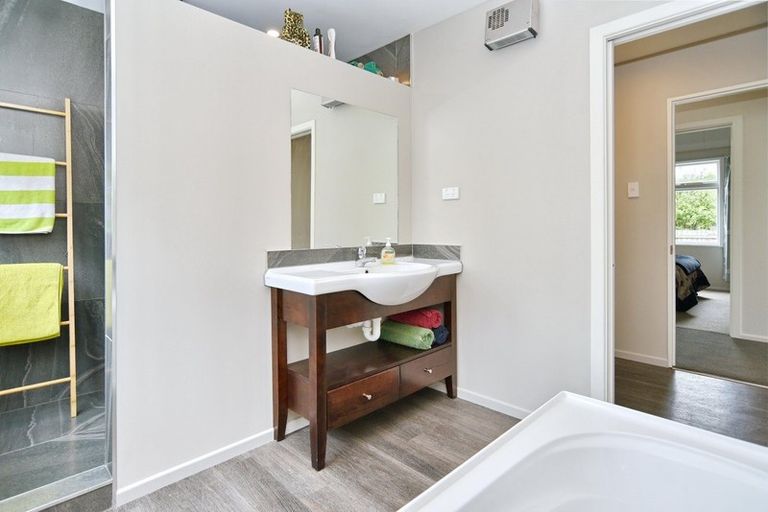 Photo of property in 13 Bridge Street, Kaiapoi, 7630