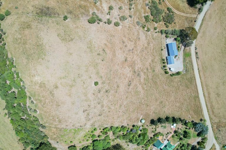 Photo of property in 48 Kaika Road, Moeraki, Palmerston, 9482