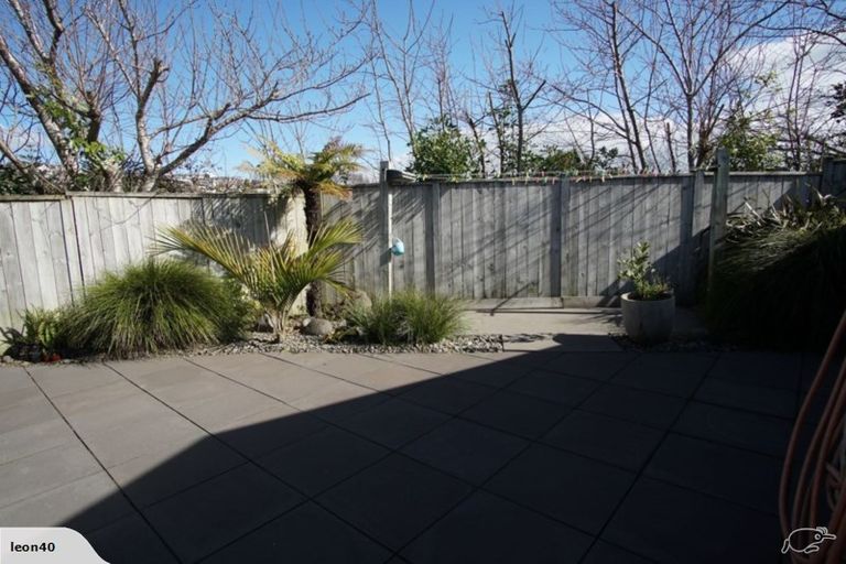 Photo of property in 81 Ngamotu Road, Spotswood, New Plymouth, 4310