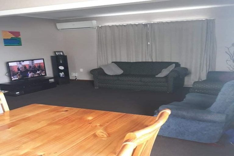 Photo of property in 22 Kettle Avenue, Awapuni, Palmerston North, 4412