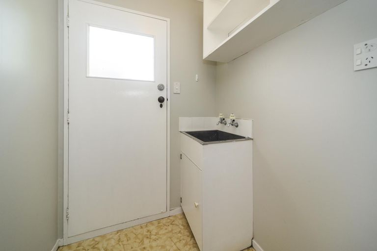 Photo of property in 4/82 Russell Street, Palmerston North, 4414