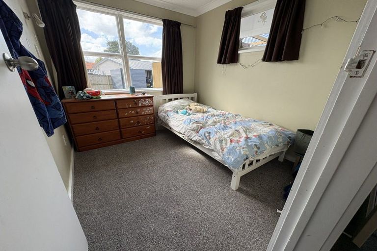 Photo of property in 2a Verel Street, Fairfield, Hamilton, 3214