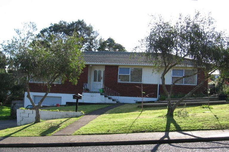 Photo of property in 63 Patons Road, Howick, Auckland, 2014