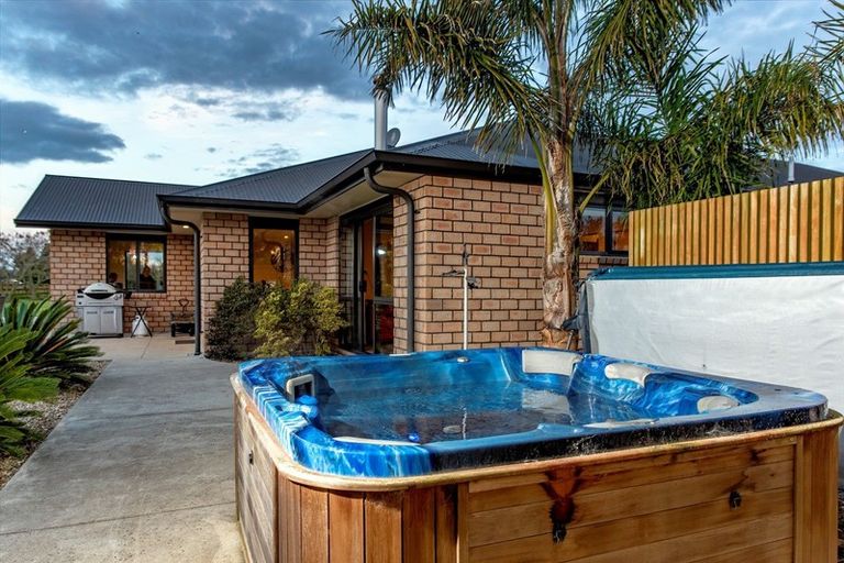 Photo of property in 104 Te Rahu Road, Poroporo, Whakatane, 3193