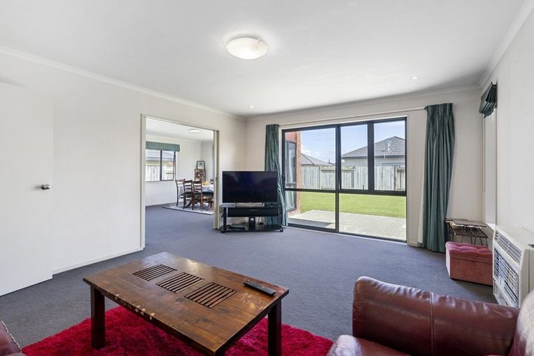 Photo of property in 21 Brooklyn Heights Drive, Kelvin Grove, Palmerston North, 4414