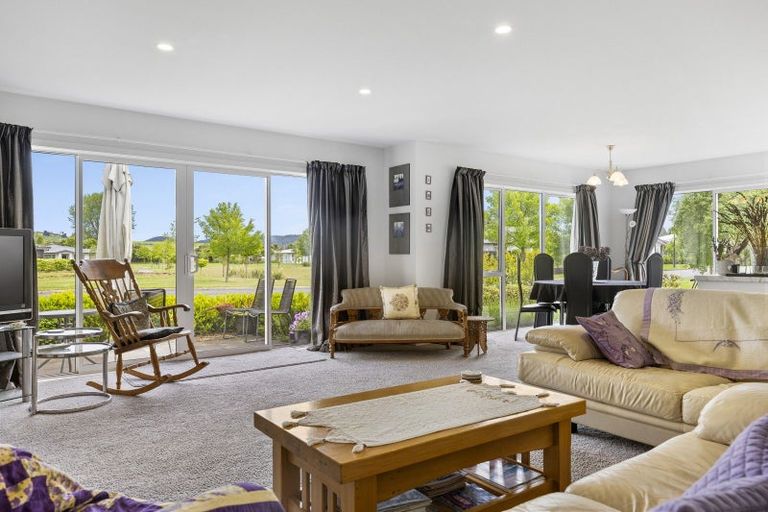Photo of property in 11 Maison Way, Rangatira Park, Taupo, 3330