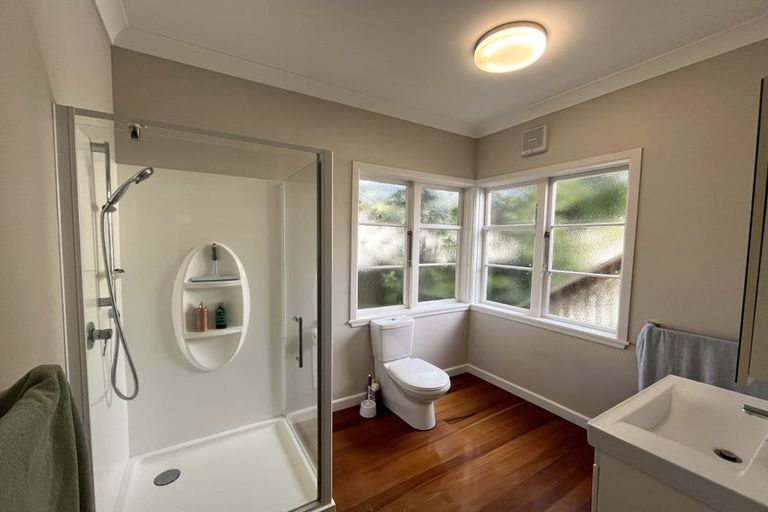 Photo of property in 122 Hamilton Road, Hataitai, Wellington, 6021