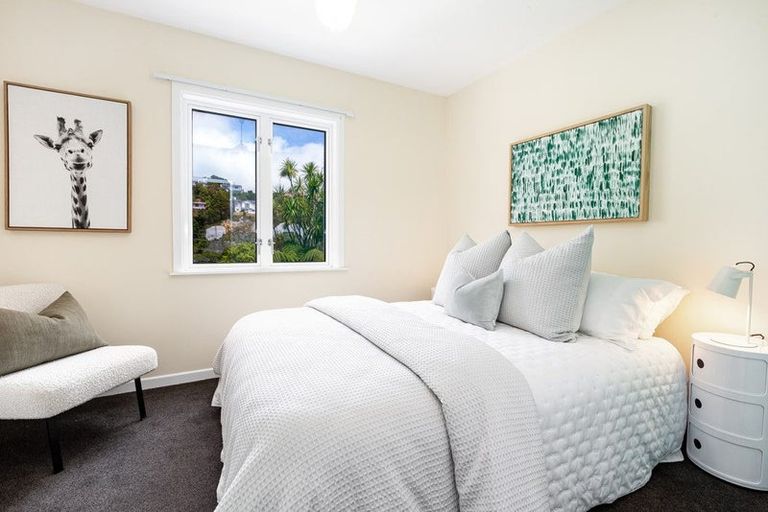 Photo of property in 20 Putnam Street, Northland, Wellington, 6012