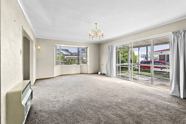Photo of property in 48 Fulford Street, New Plymouth, 4310