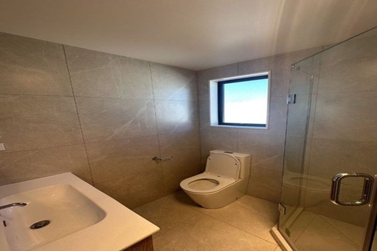 Photo of property in 12 Tukauri Place, Papakura, 2110