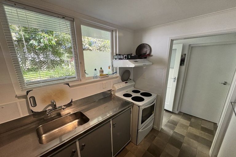 Photo of property in 7/18 Agra Crescent, Khandallah, Wellington, 6035