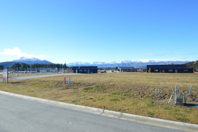 Photo of property in 3 Alandale Place, Wanaka, 9305