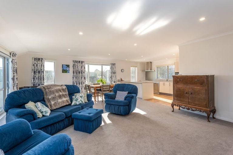 Photo of property in 27 Landy Street, Dallington, Christchurch, 8061