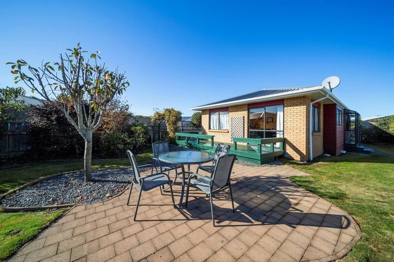 Photo of property in 1 Albert Street, Hawera, 4610