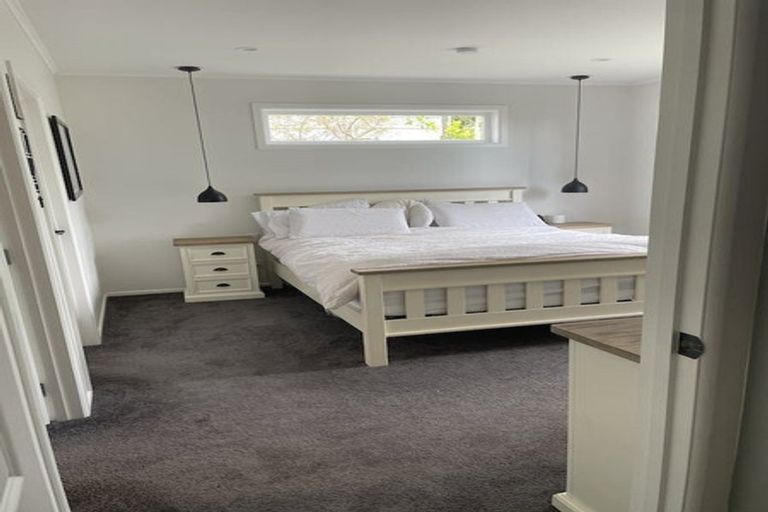 Photo of property in 1/48 Matipo Road, Mairangi Bay, Auckland, 0630