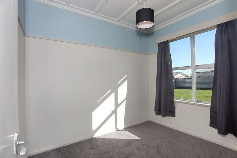 Photo of property in 16 Russell Street, Feilding, 4702
