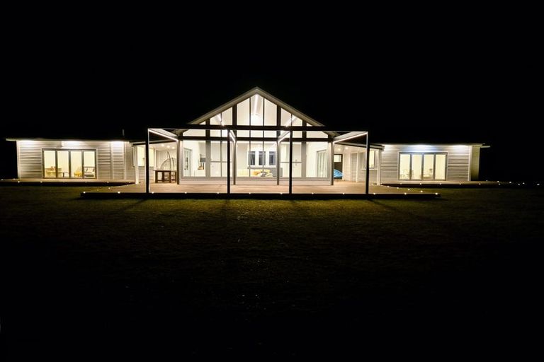 Photo of property in 81 Orokonui Road, Waitati, 9085